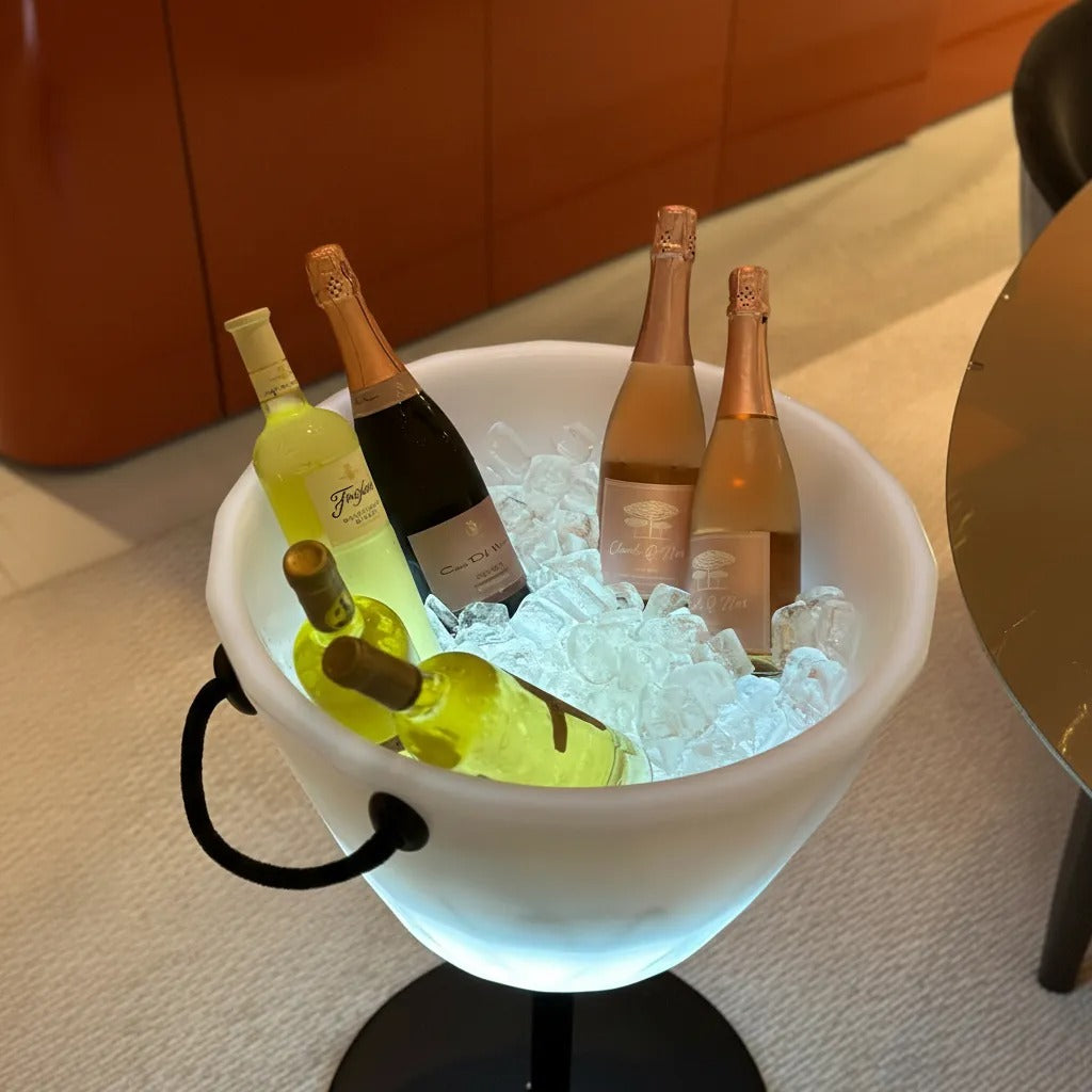 Champanheira De Chão Térmica (uso Mesa Ou Pedestal) Led Rgb - Grande 25L!